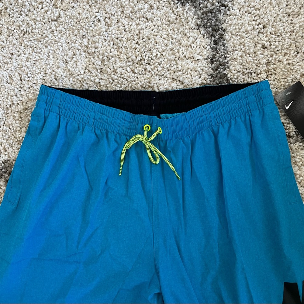 ✔️ NWT✔️ NIKE Sunset Logo Vital Swim Trunks - Picture 5 of 10